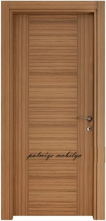 Bal rengi yatay damarlı orta panel ve dikey kenar şeritli modern ahşap kapı